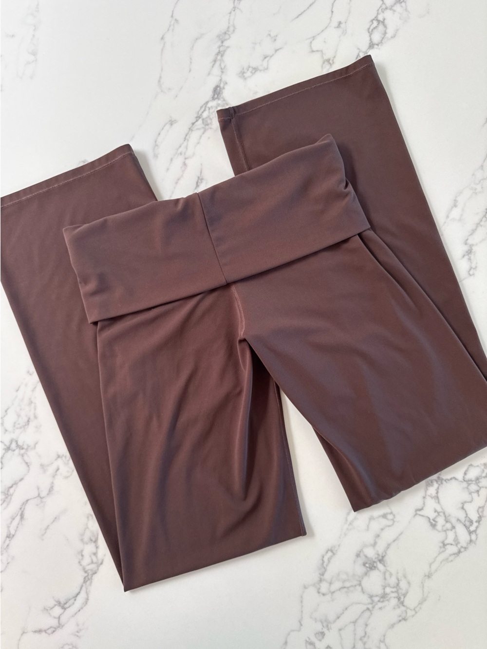 Vuori AllTheFeels™ Foldover Pant - Java - Size Small - Picture 3 of 7